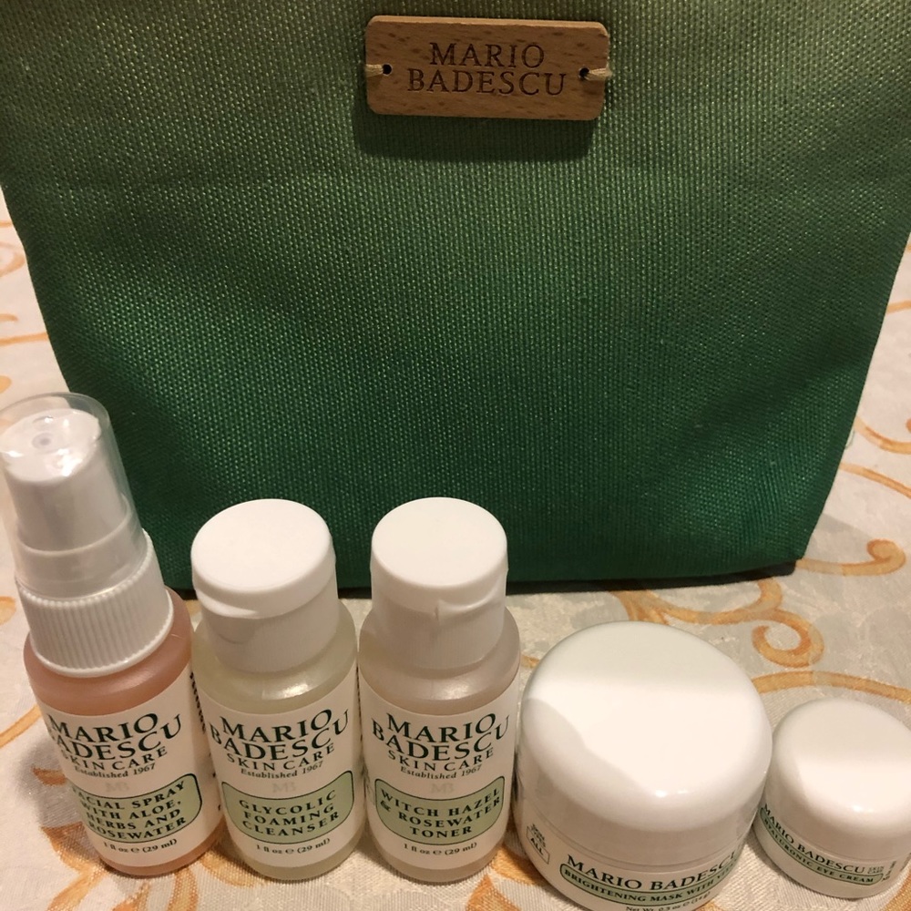 Mario Badescu 5 Sample Set with Bag